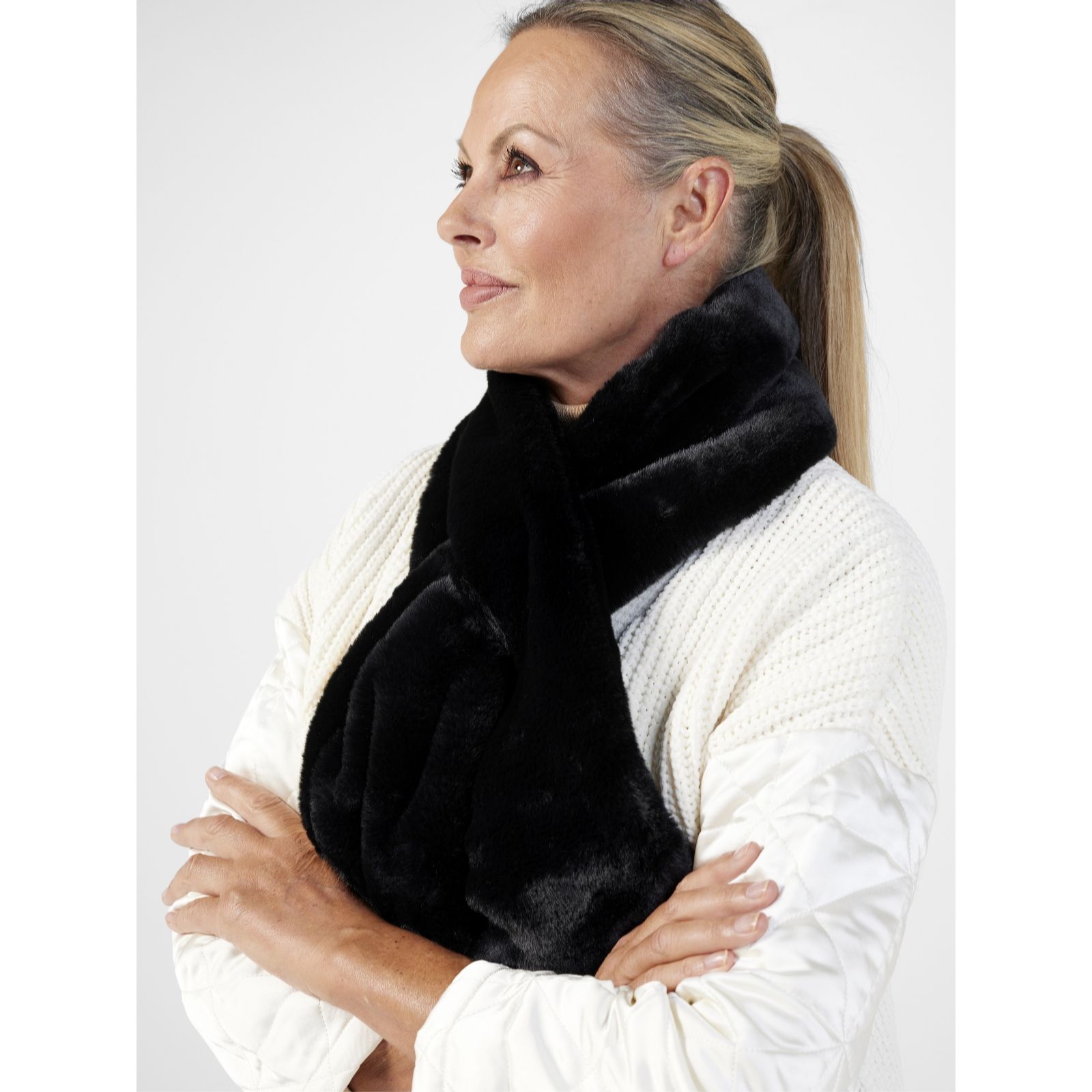 WynneLayers Faux Fur Scarf