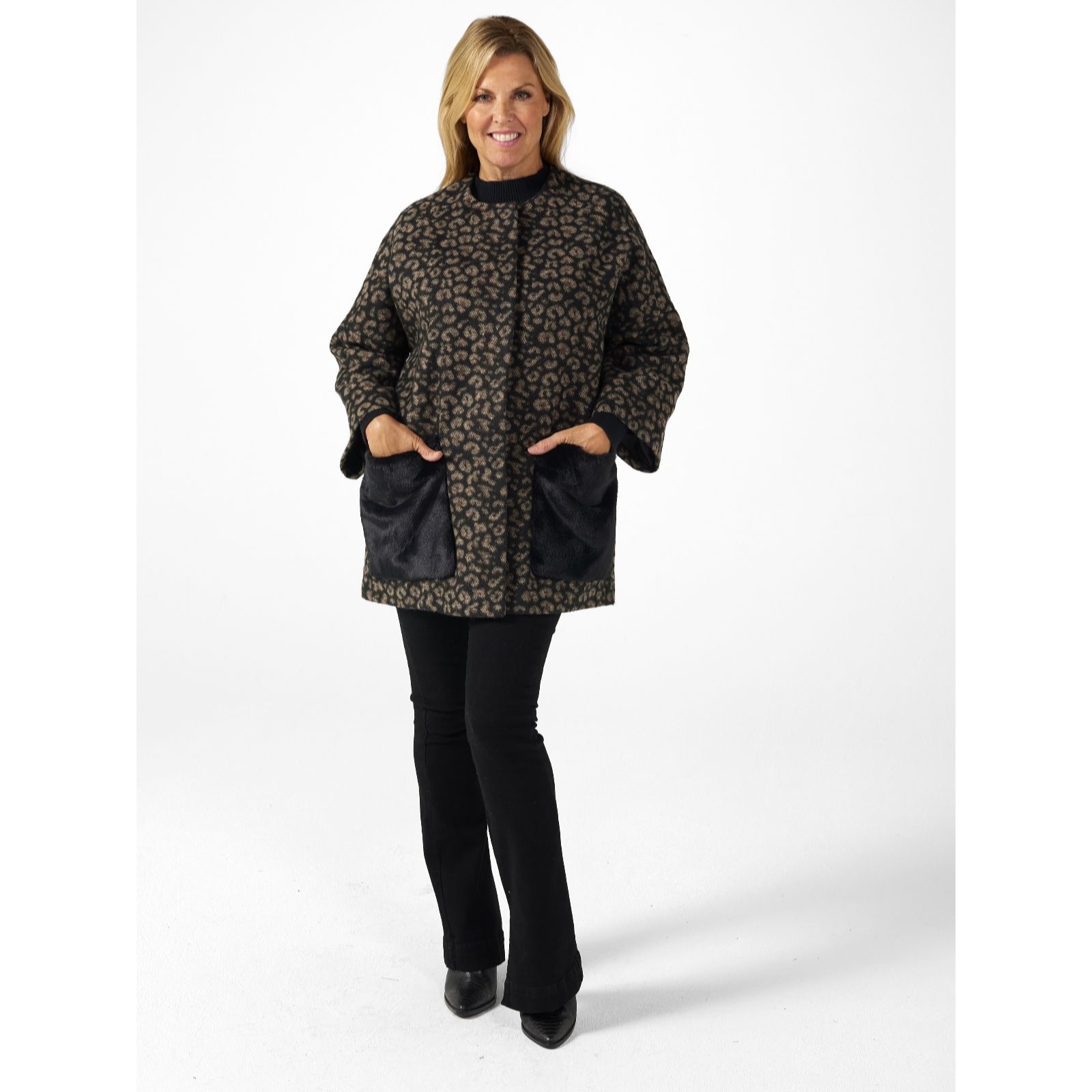 Helene Berman Printed Animal Kimono Jacket with Fur Pockets