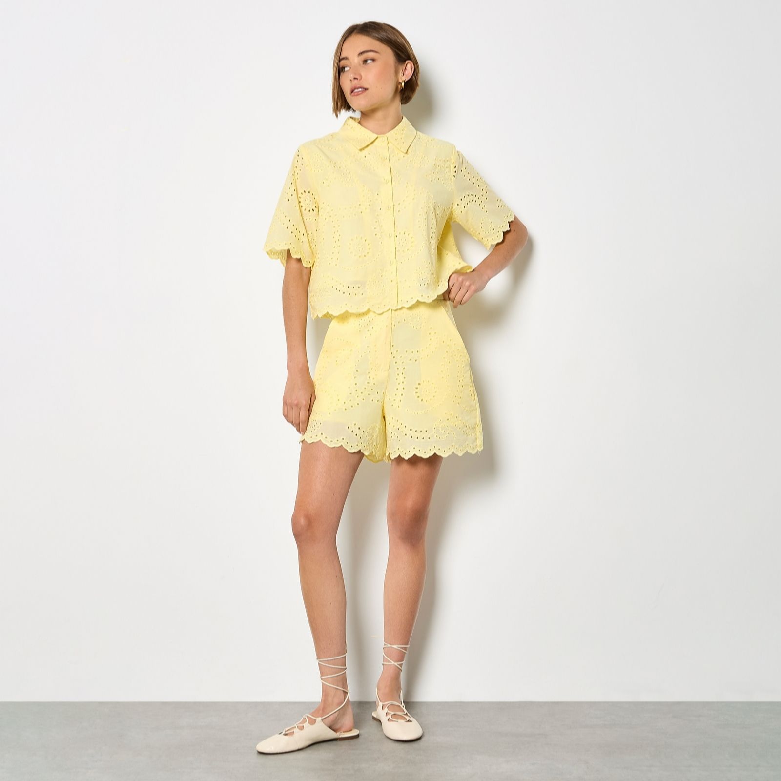 Apricot Yellow Scallop Edge Broderie Shorts