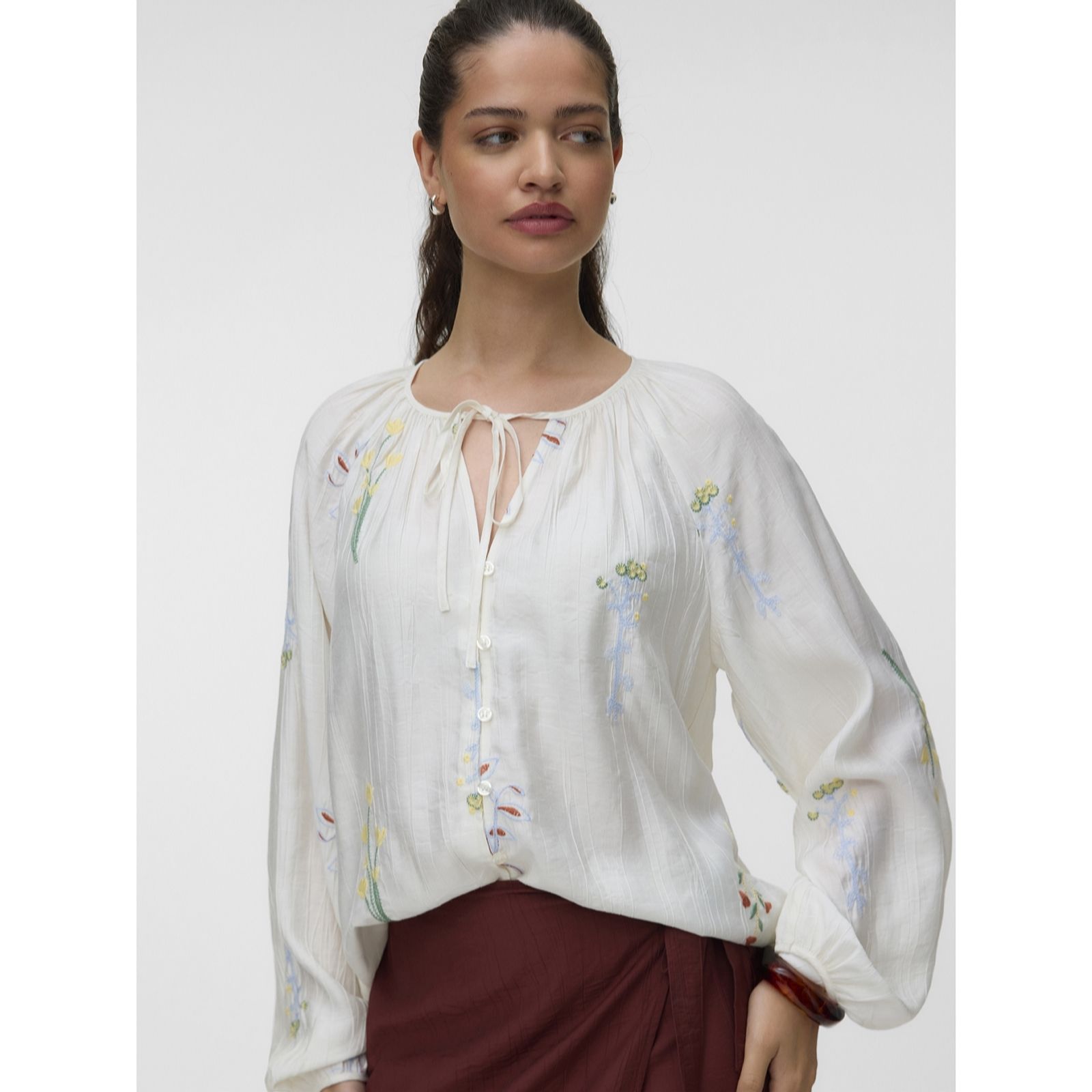Vero Moda Lina Embroidered Detail Top women's