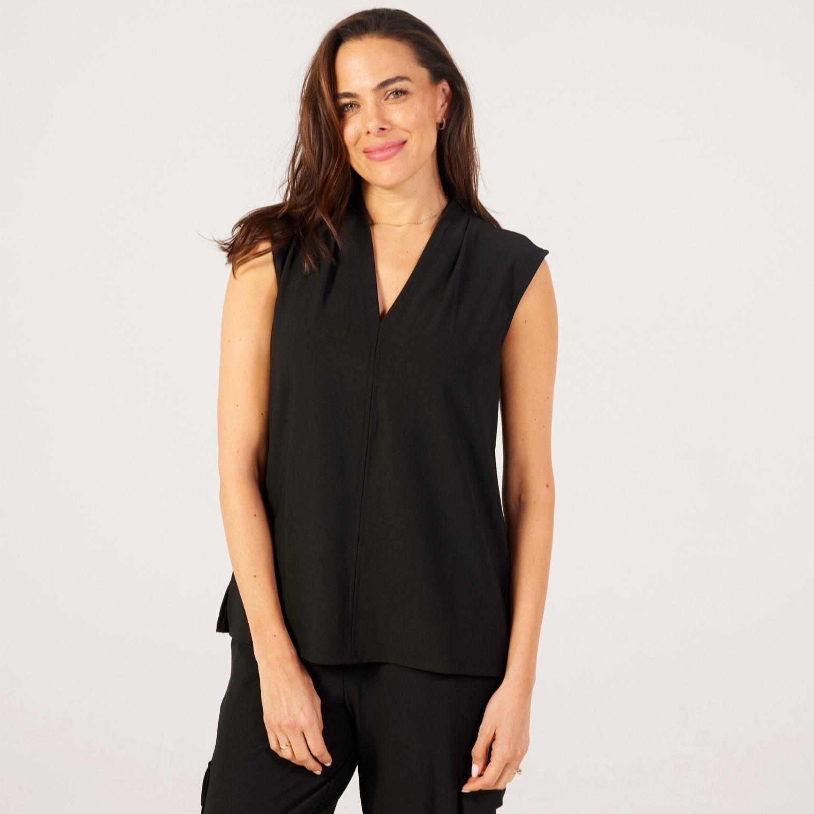 Marlawynne Black Collection Luxe Crepe V-Neck Top