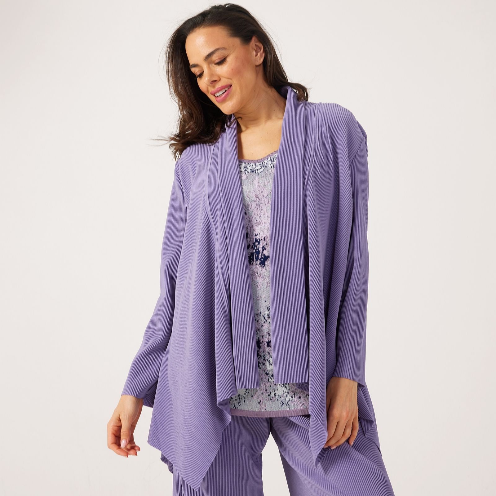 Marlawynne Women's Black Plisse Edge To Edge Cardigan
