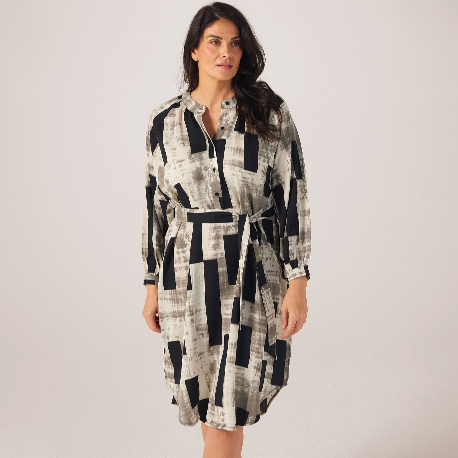 Frank Usher Midi Length Printed, Woven Dress with Rounded Hem