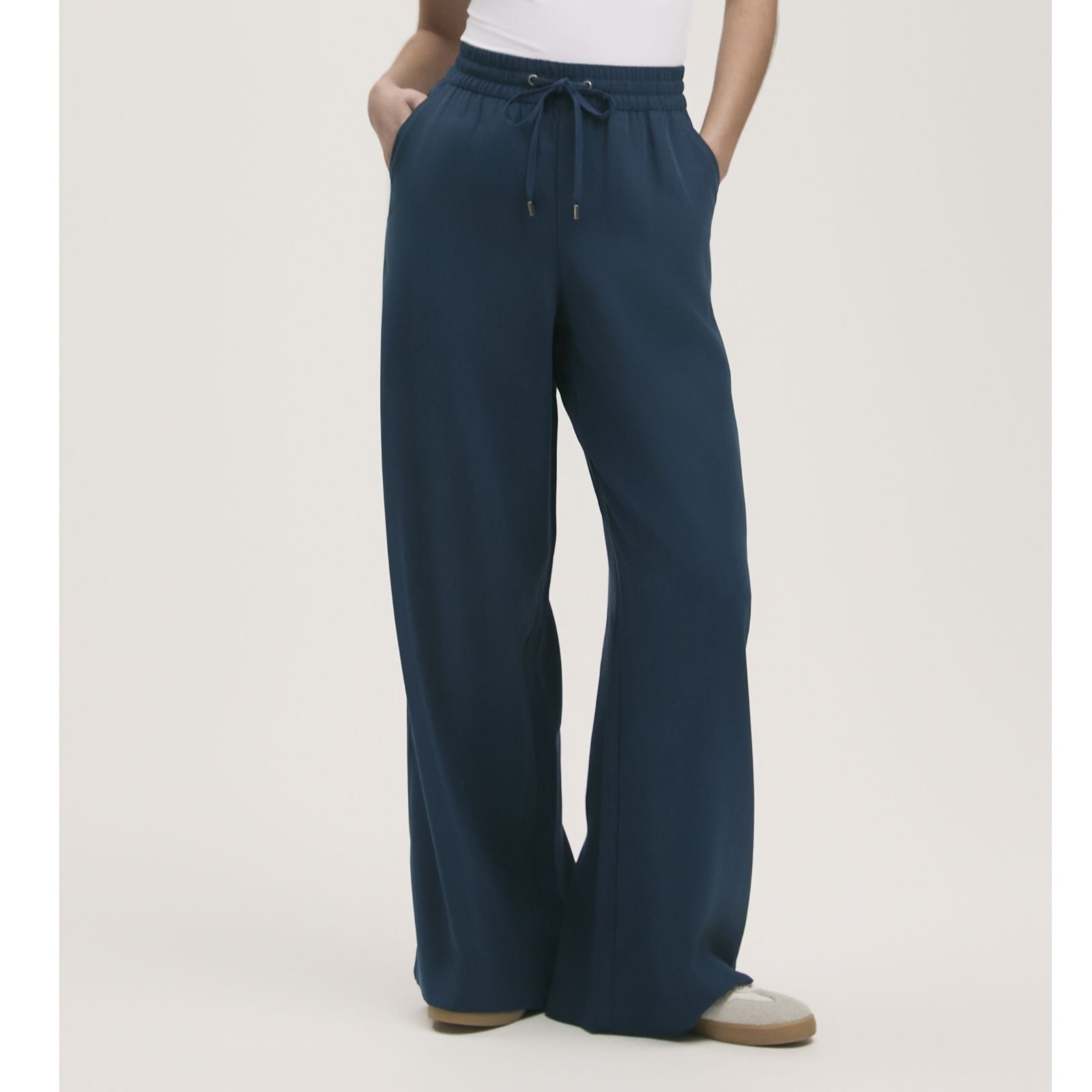 Finery London Dixie Rayon Trouser with Stretch Waist Standard women's