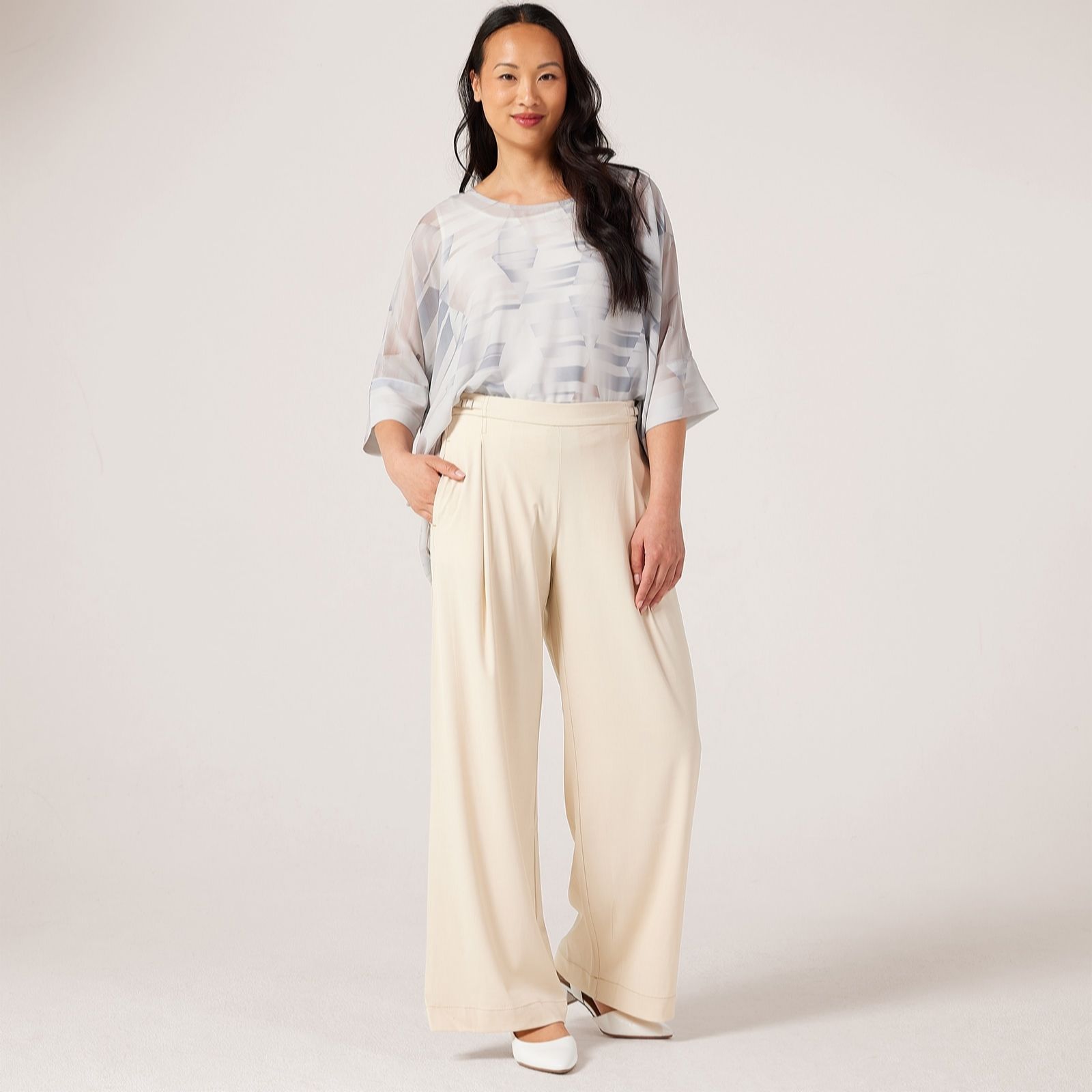 Marlawynne Women's Light Wash Denim Pique Chambray Straight Leg Trousers