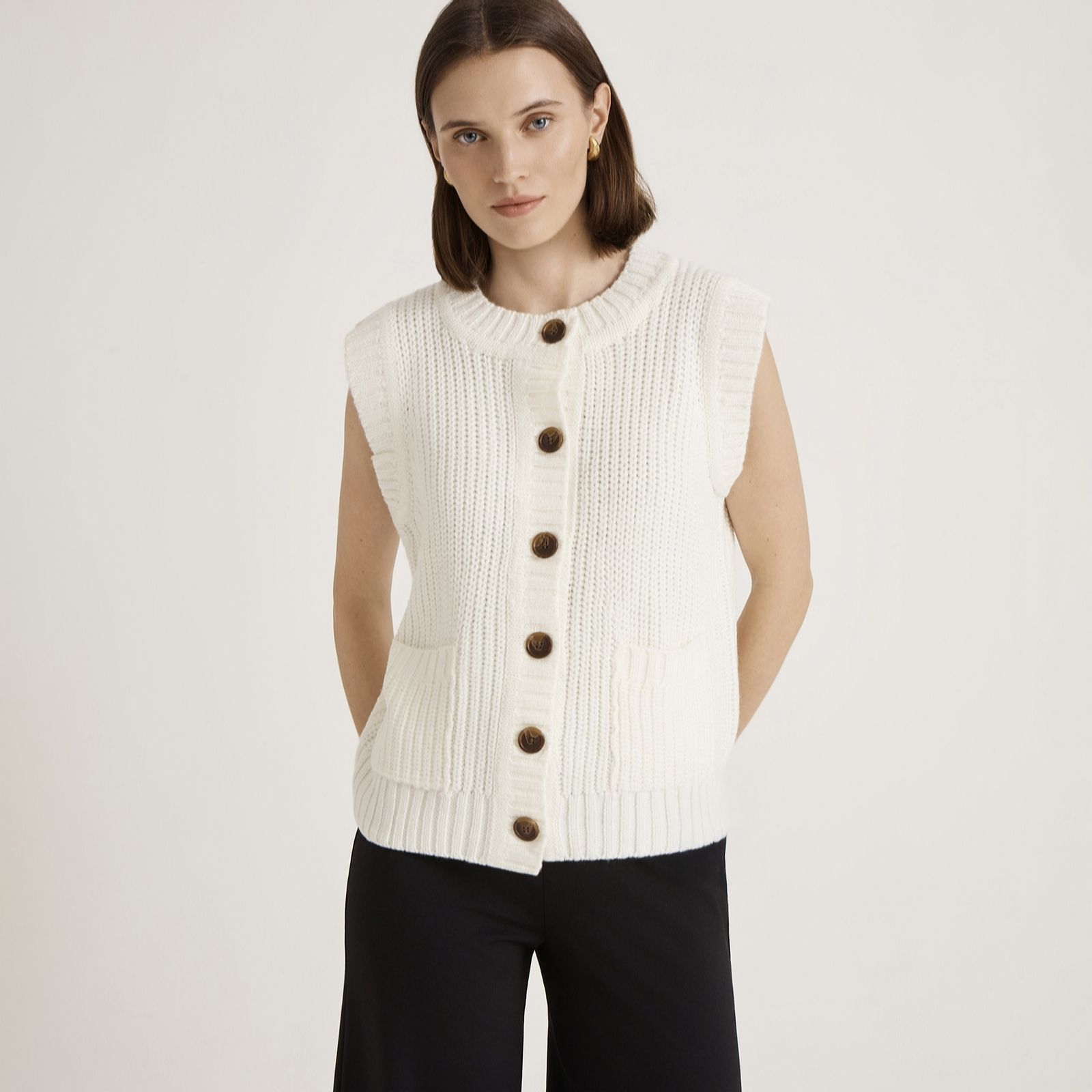 Finery Women's Ivory London Janette Button Up Knitted Vest