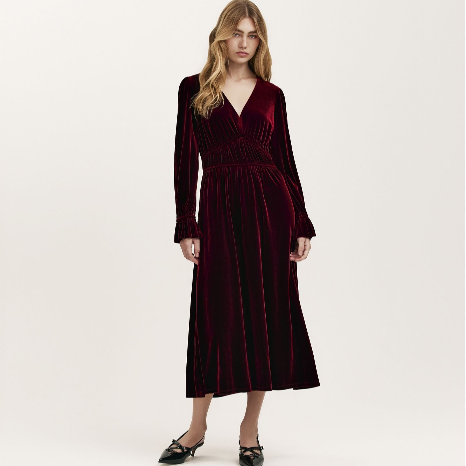 Finery London Lailia Stretch Velvet Long Sleeve Midi Dress women's