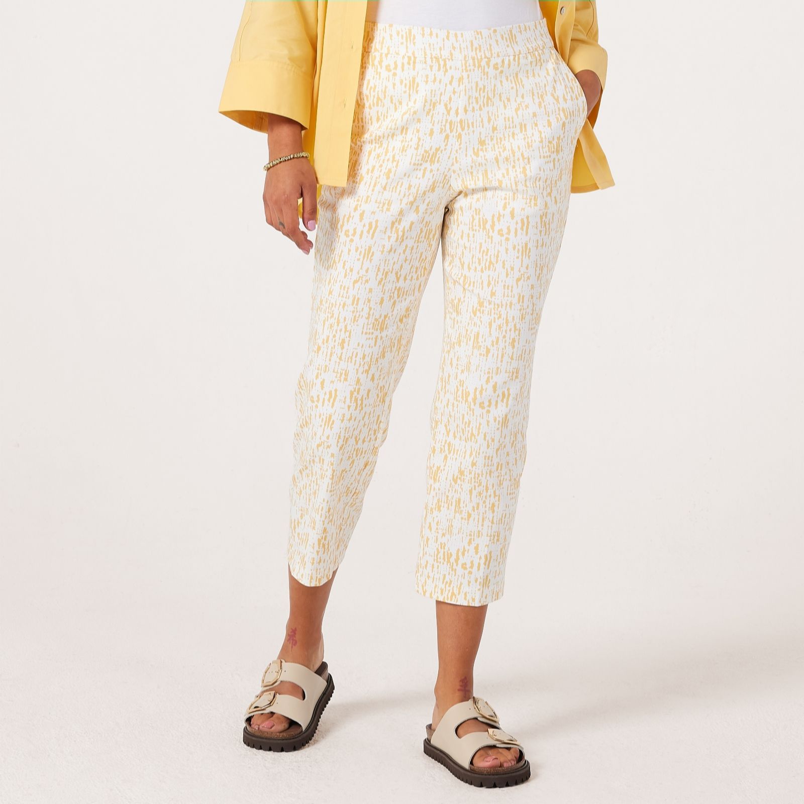 Marlawynne Black Print Printed Flatterfit Slim Leg Cropped Trouser