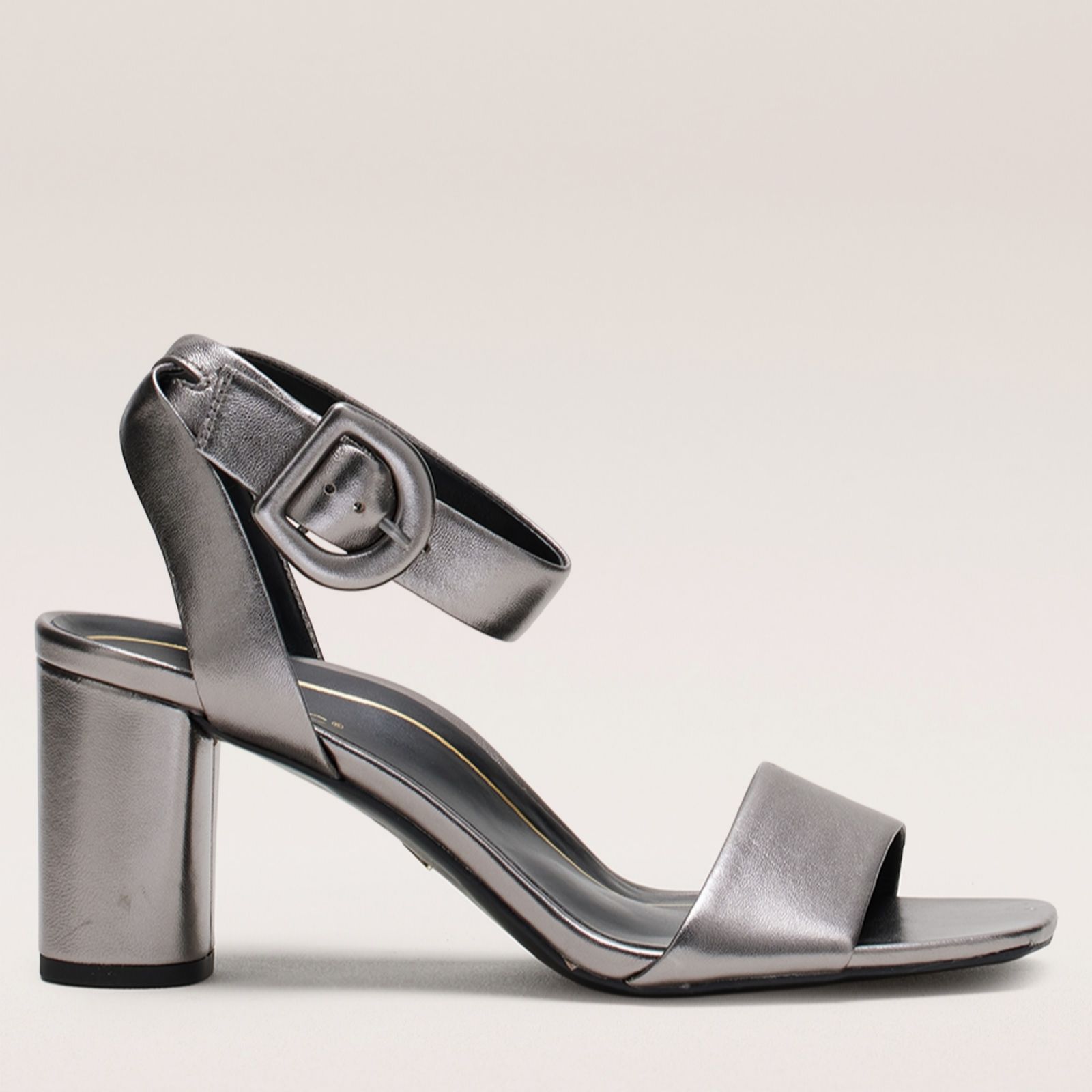 Vionic Ivory Multi Napa Zinfandel Sandal