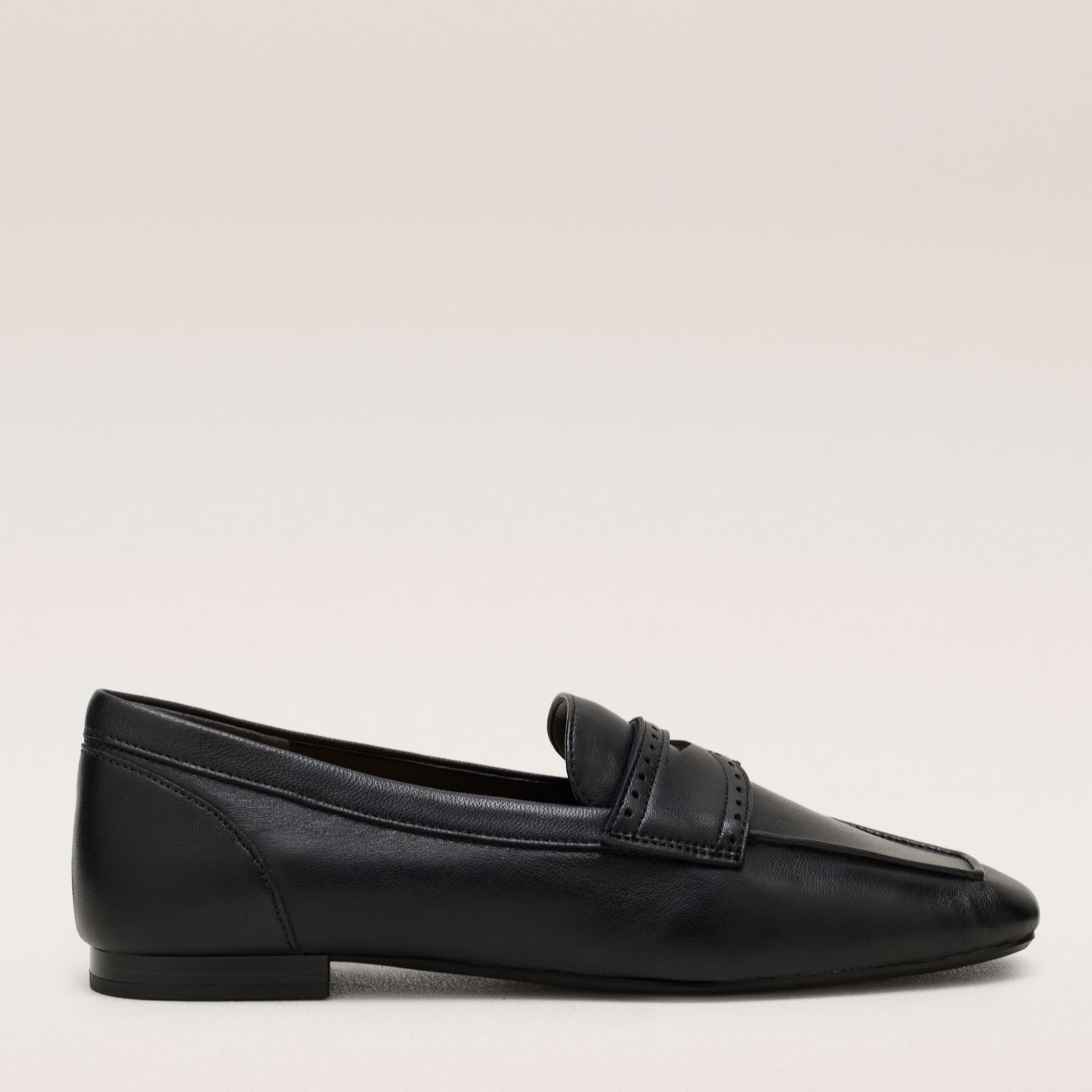 Vionic Women's Black Sorsa Sadie Loafer