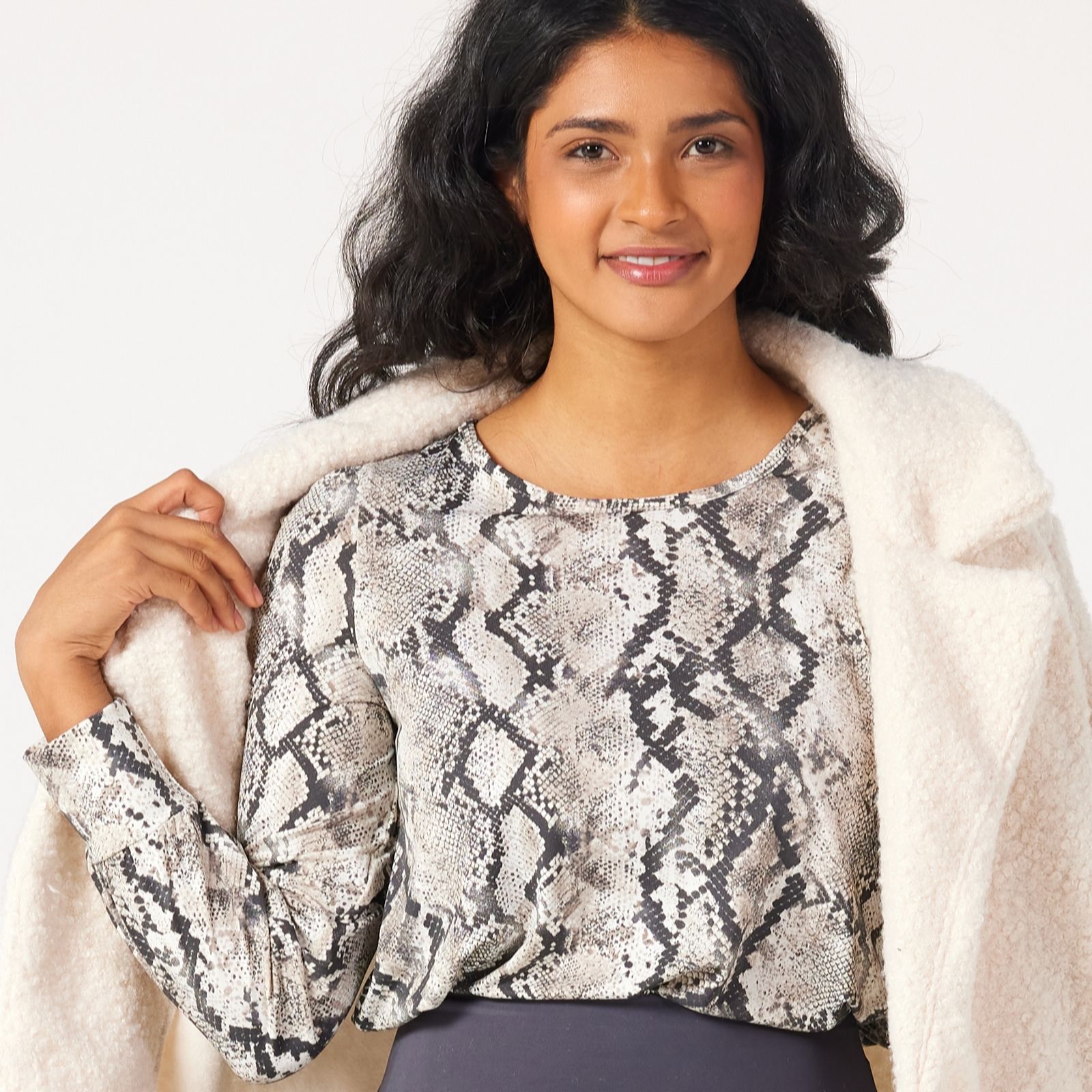 Kim & Co Camel,Black Printed Brazil Jersey Long Blouson Sleeve Top