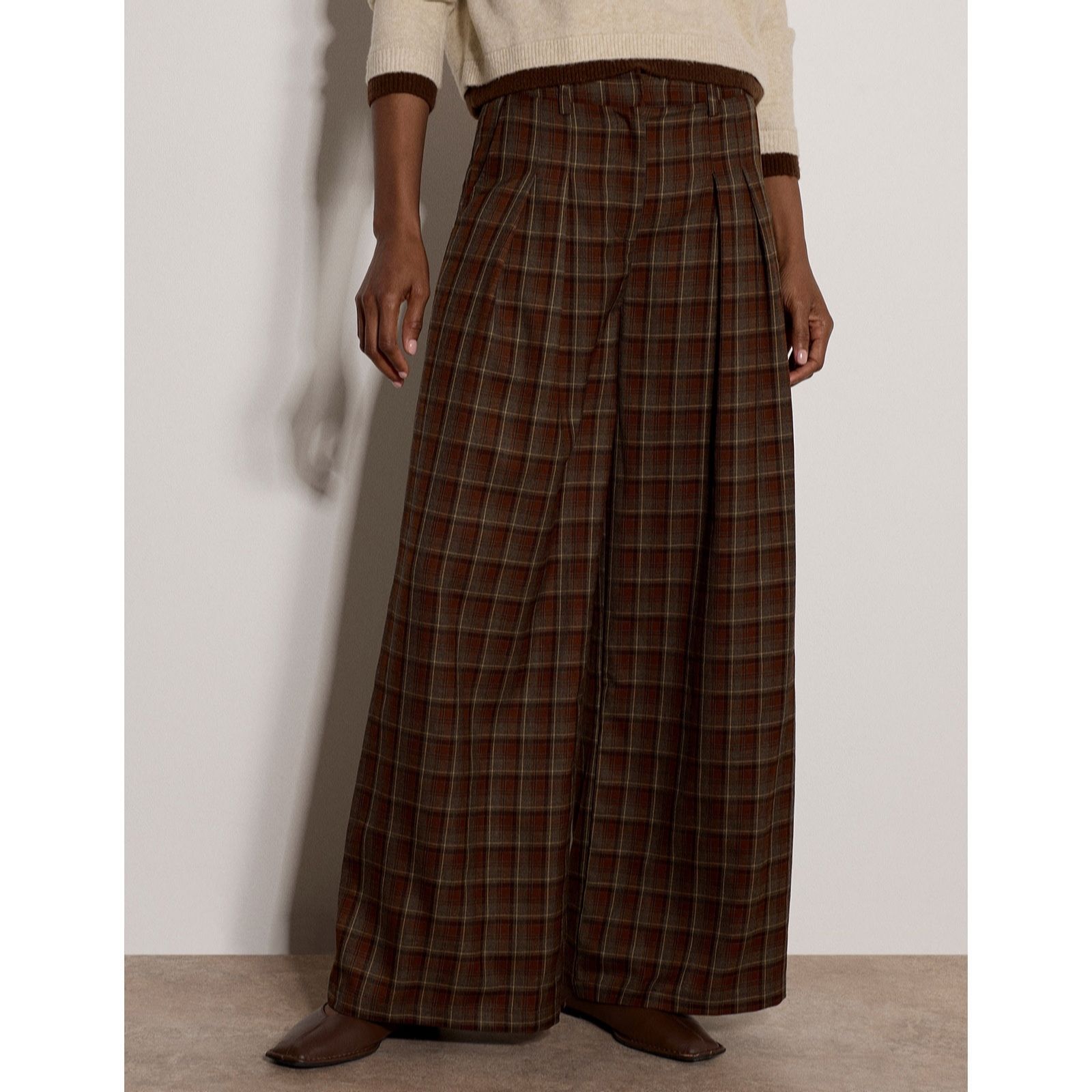 Apricot Women's Check Print Tailored Wide-Leg Trousers in Black | Size: 18
