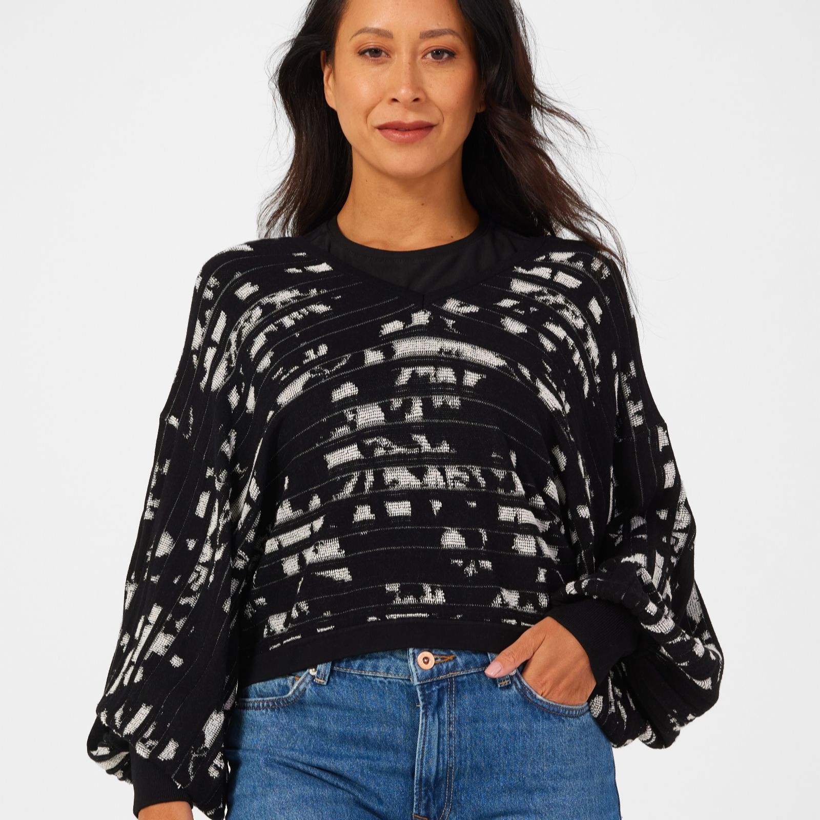 Marlawynne Black Combo Wynnelayers Pleated Patterned Jumper