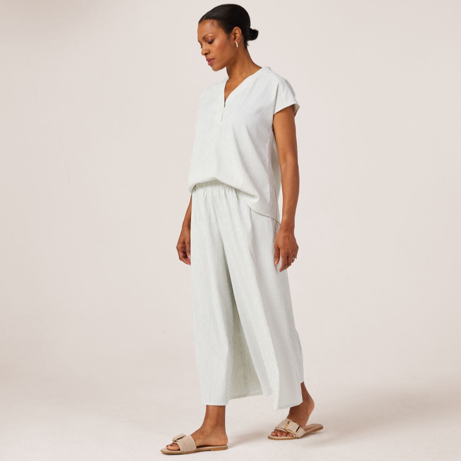 Kim & Co Blue Ecru Seersucker Roxy Petite Culottes
