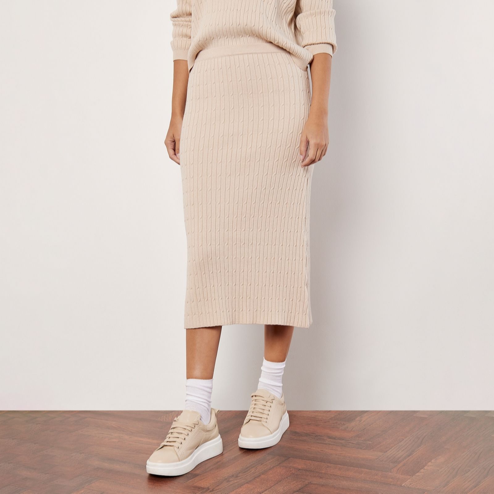 Apricot Fine Gauge Cable Knitted Midi Skirt