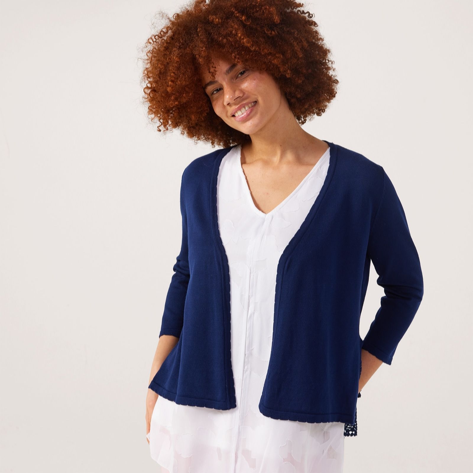 Nina Leonard Navy V-Neck Sleeveless Flyaway Chiffon Jaquard Top