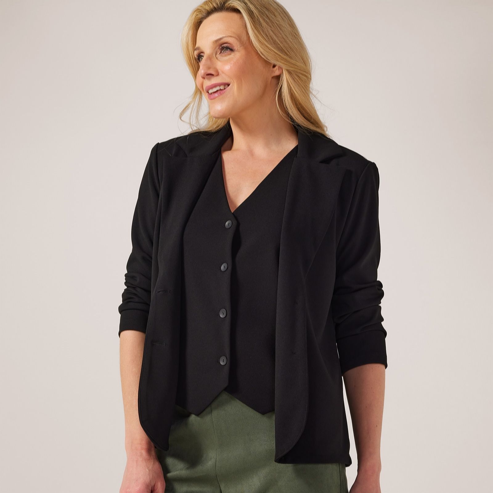 Kim & Co Black Ponte Crepe Long Sleeve Blazer