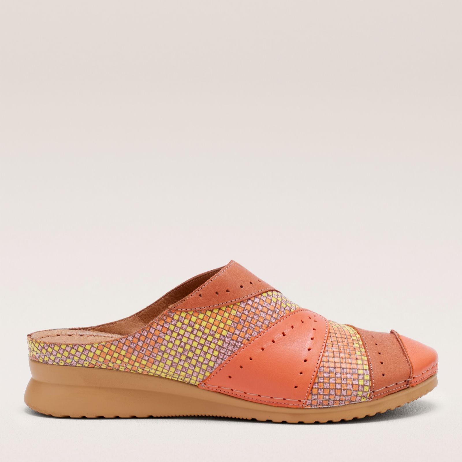 Adesso Nova Leather Sandal women's