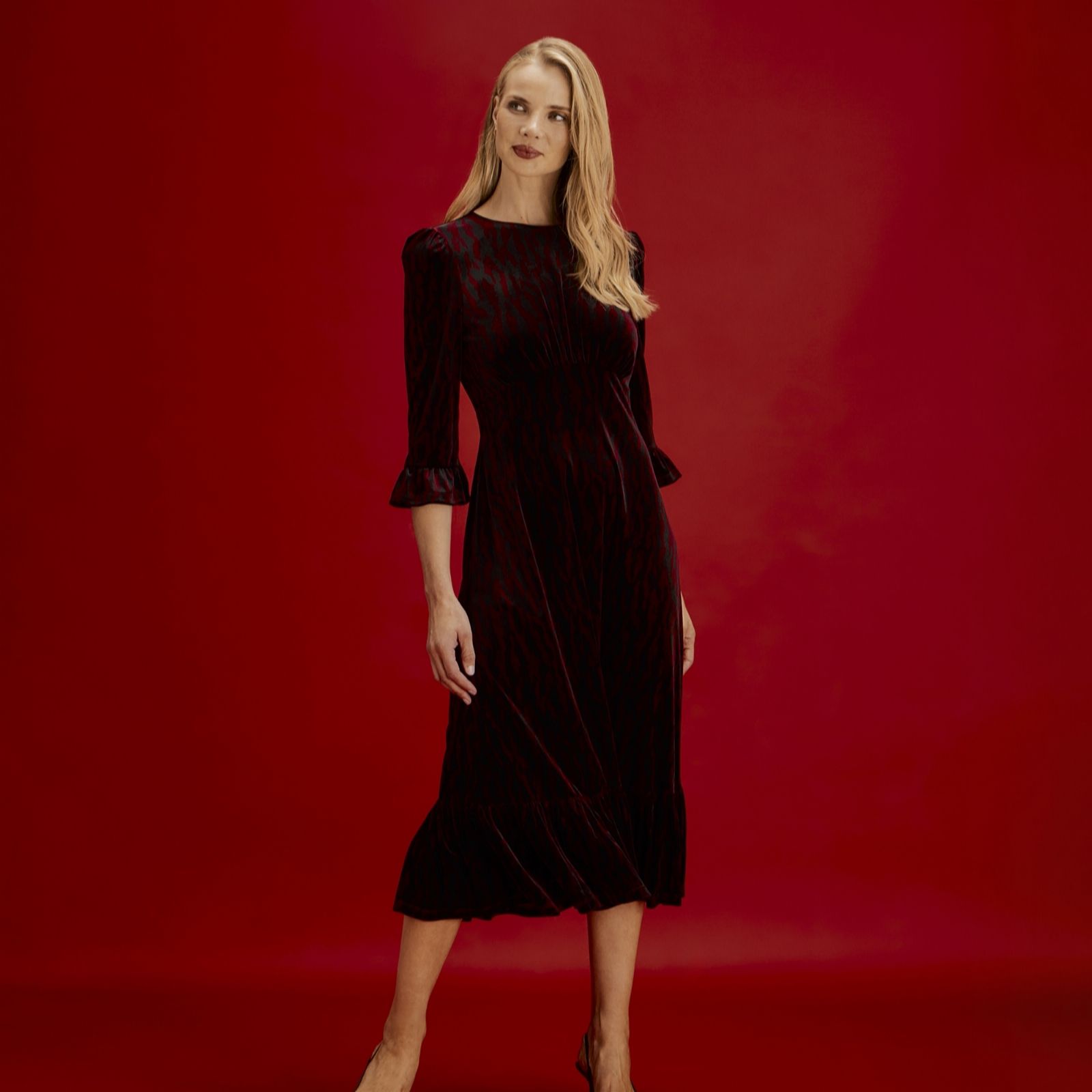 Finery London Scarlett Printed Velvet Dress Standard women's