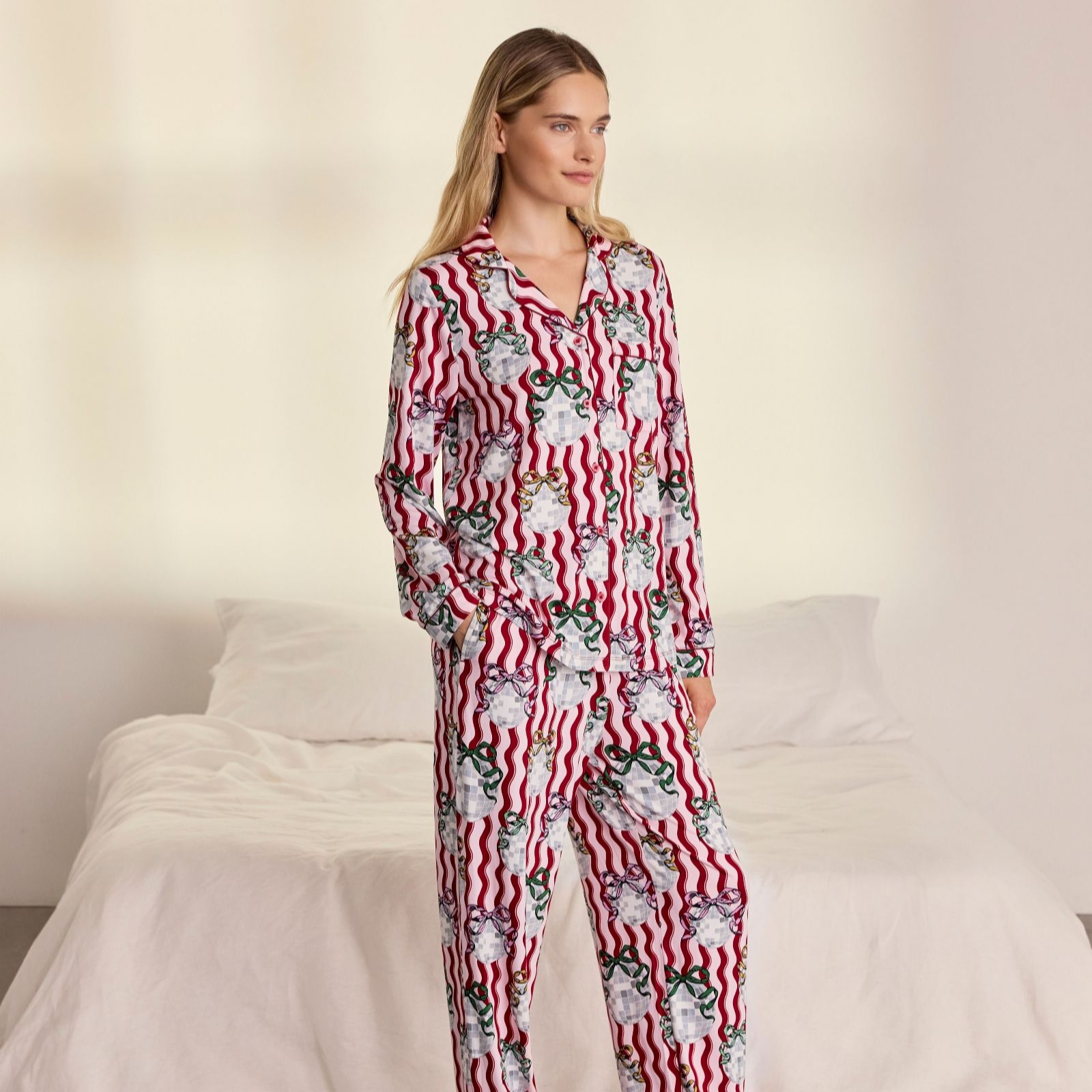 Chelsea Peers Women's Disco Balls Disco Ball Pj Set