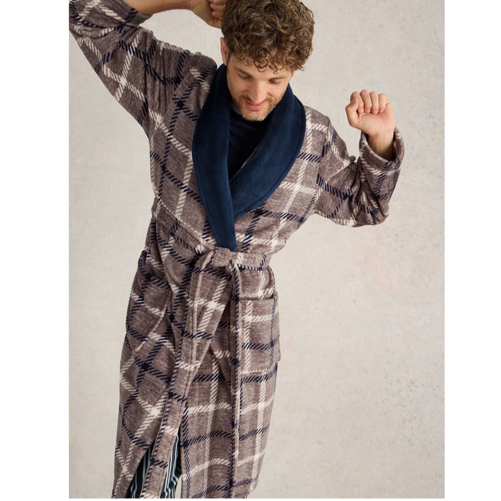 White Stuff Men's Checked Fleece Robe