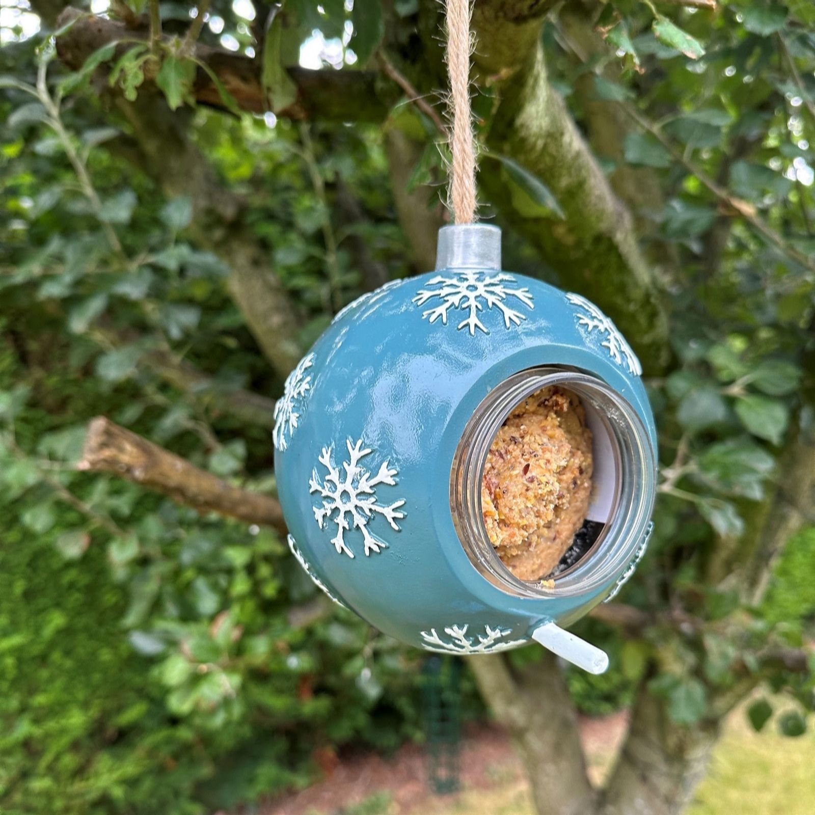 Grumpy Gardener Snowflake Bauble Nutpecker Feeder With Nutpecker Jar