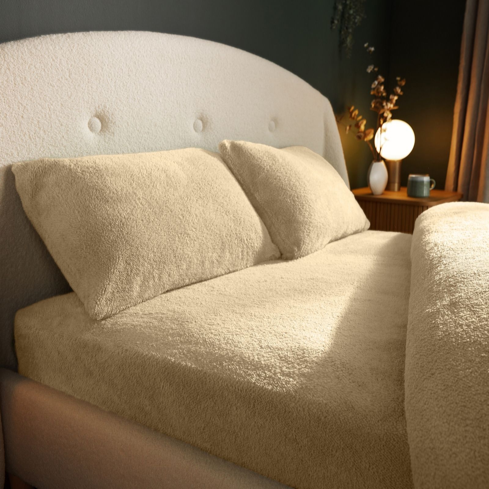 Silentnight Teddy Fleece Fitted Sheet - Natural