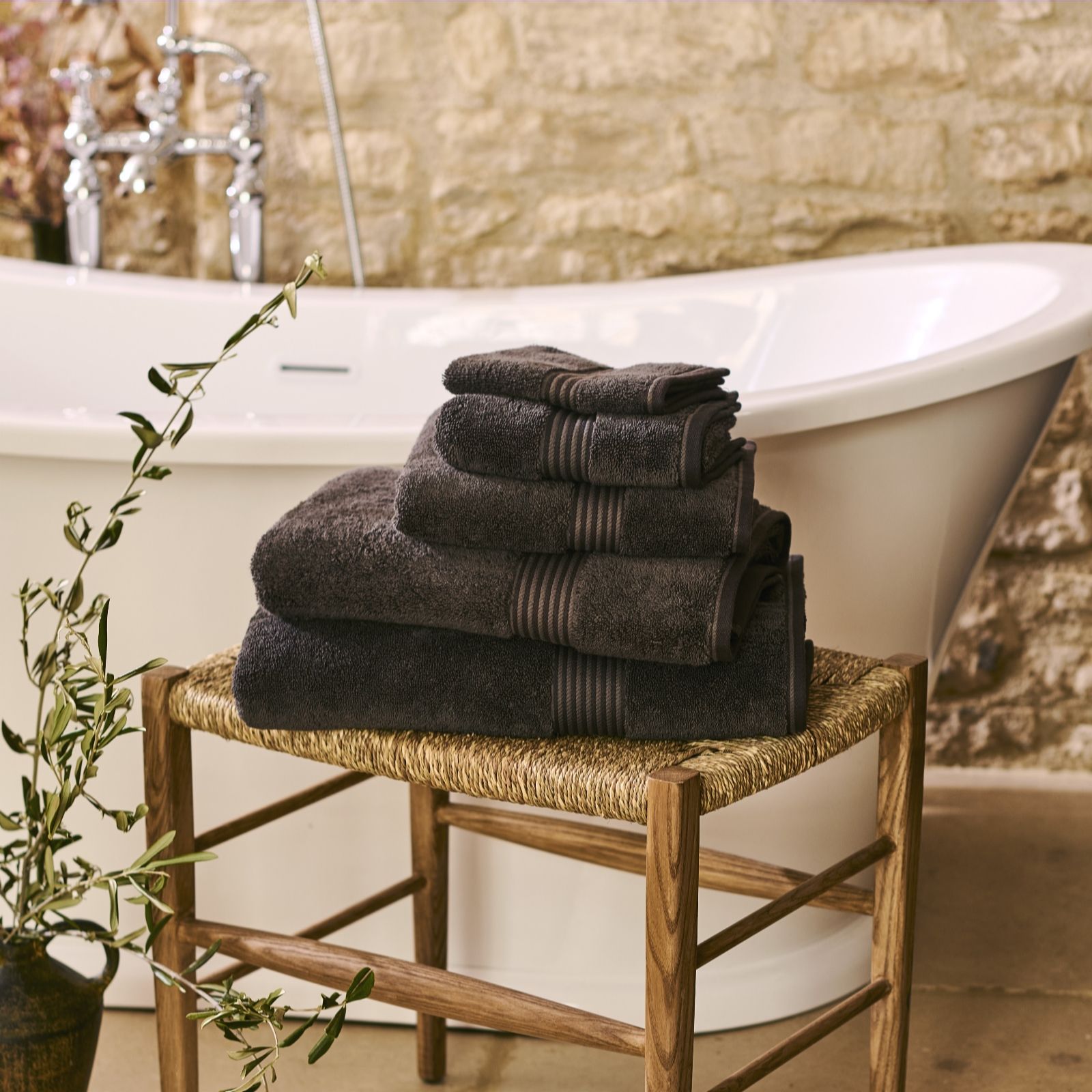 Christy Supreme Hygro 4 Piece Towel Bundle