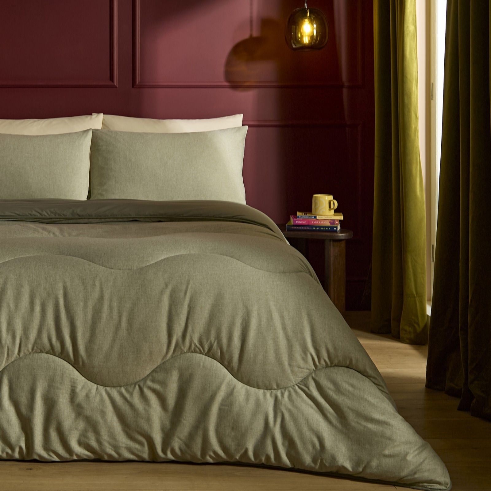 Night Lark Soft Weave 4.5 Tog Coverless Duvet & Pillowcase Bundle