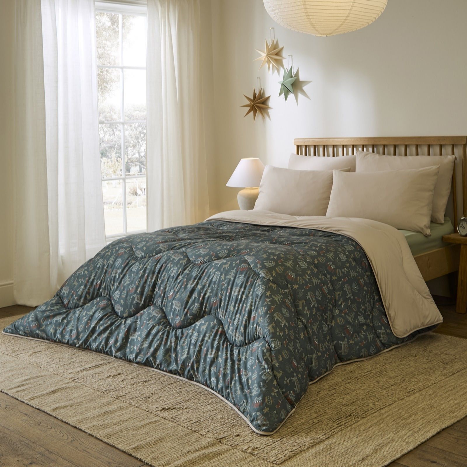 Night Lark Nordic Christmas 10.5 Tog Coverless Duvet & Pillowcase B...
