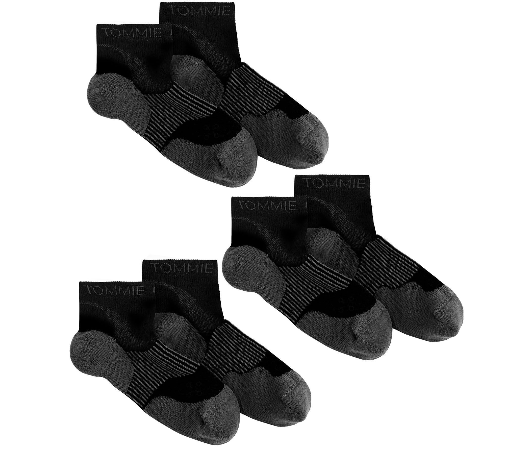 Tommie Copper Performance Men's Set of 3 Compression Socks Page 1