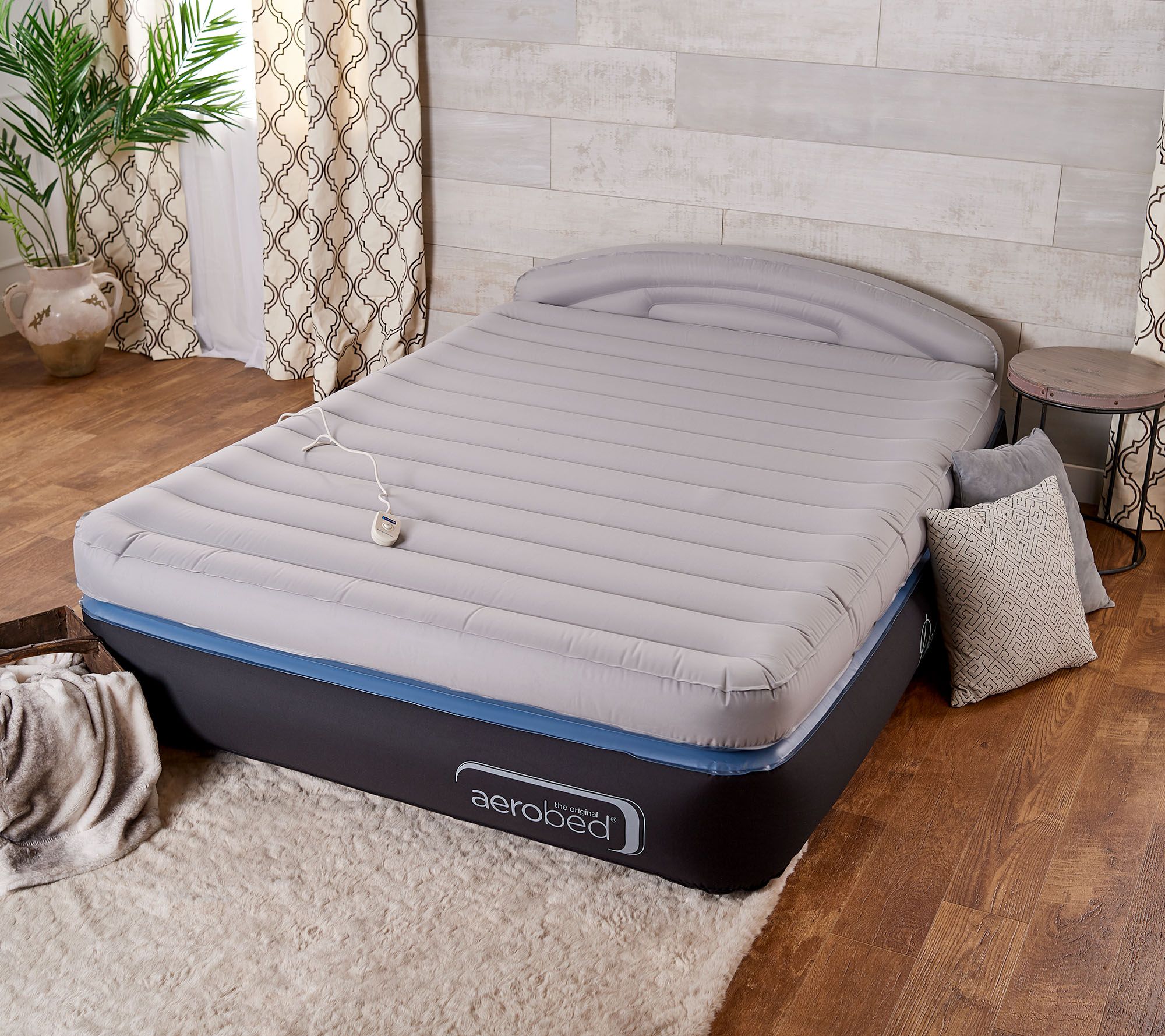 Aerobed 18" Queen Air Mattress with Headboard